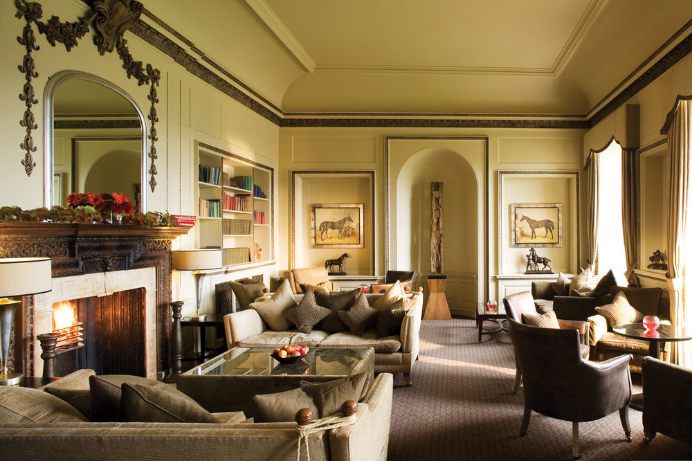 Wood Hall Hotel & Spa Уэтерби Экстерьер фото