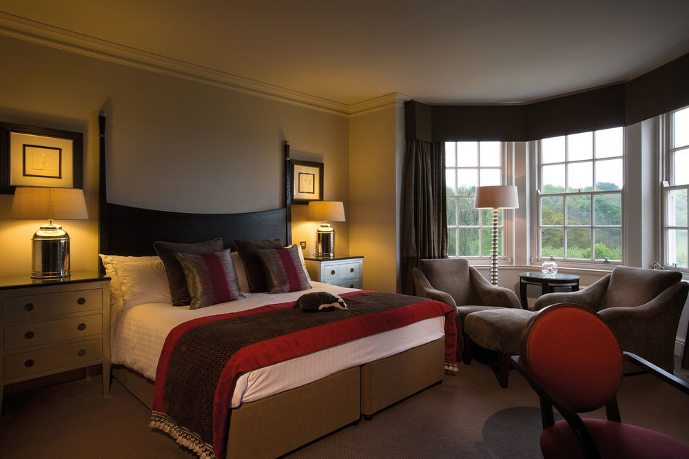 Wood Hall Hotel & Spa Уэтерби Экстерьер фото